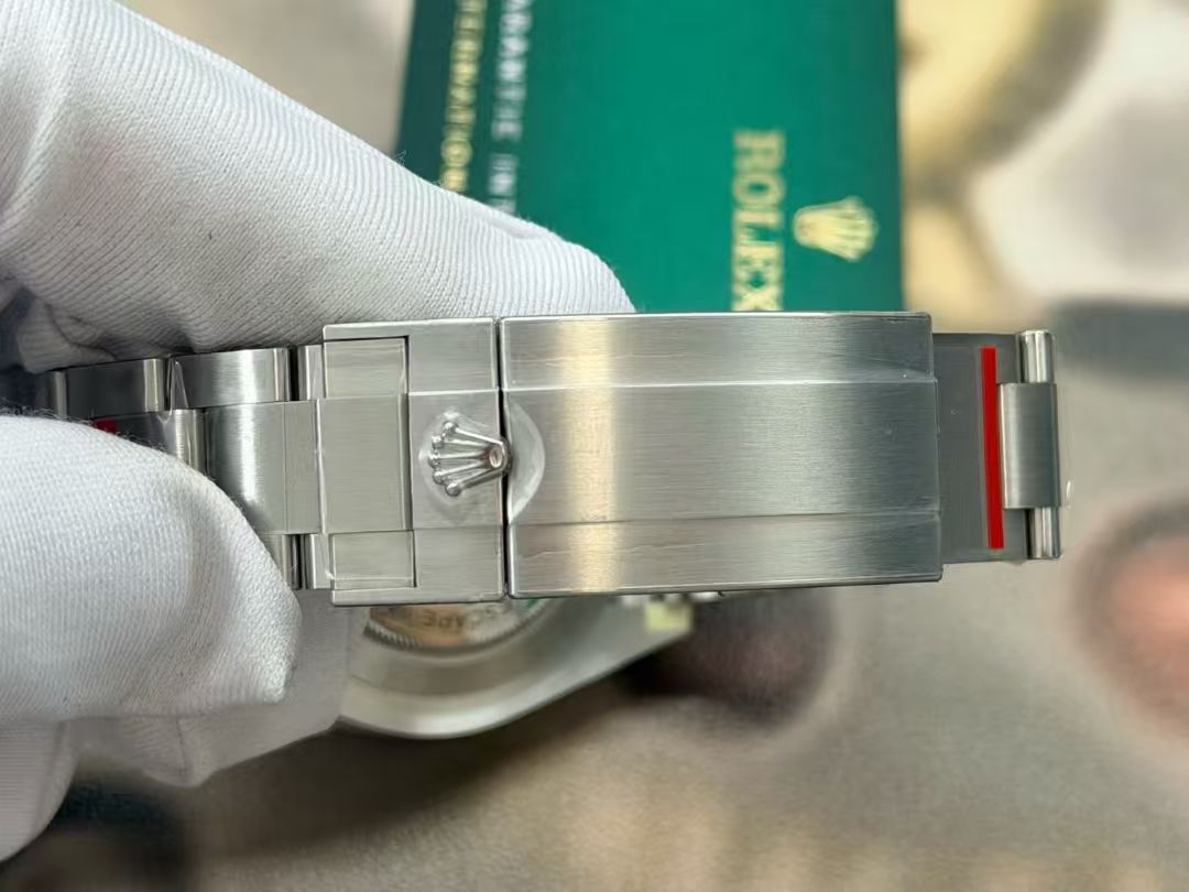 (image for) VSF Rolex Sea-Dweller 126600 Single Red 43mm Black Dial Free-Sprung 3235 Movement