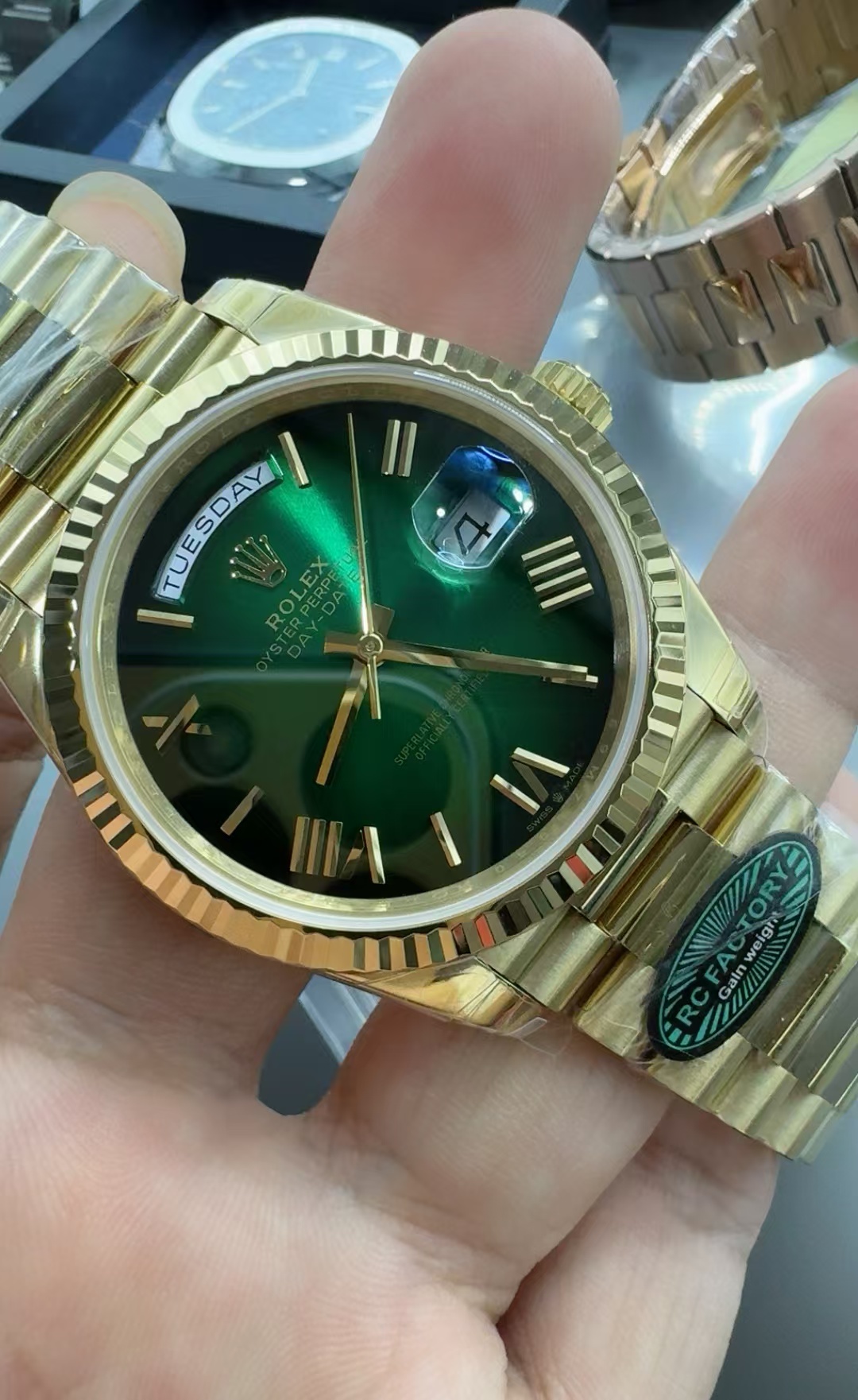 (image for) RCF Rolex Day-Date Gain Weight Yellow Gold Case Ombre Green Dial Super Clone 3255 Movement