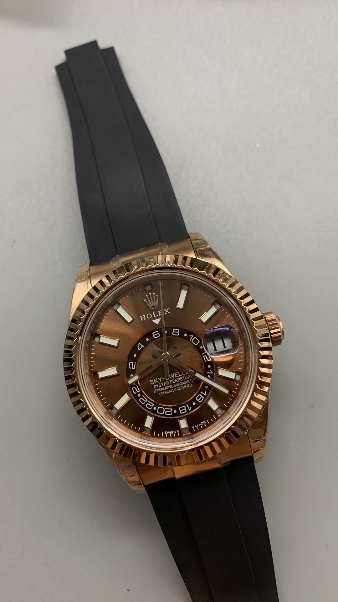 (image for) Noob Factory Rolex Sky-Dweller 336235 Rose Gold Case Chocolate Dial Black Rubber Band
