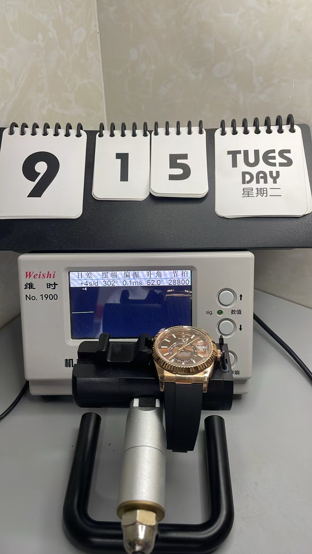 (image for) Noob Factory Rolex Sky-Dweller 336235 Rose Gold Case Chocolate Dial Black Rubber Band
