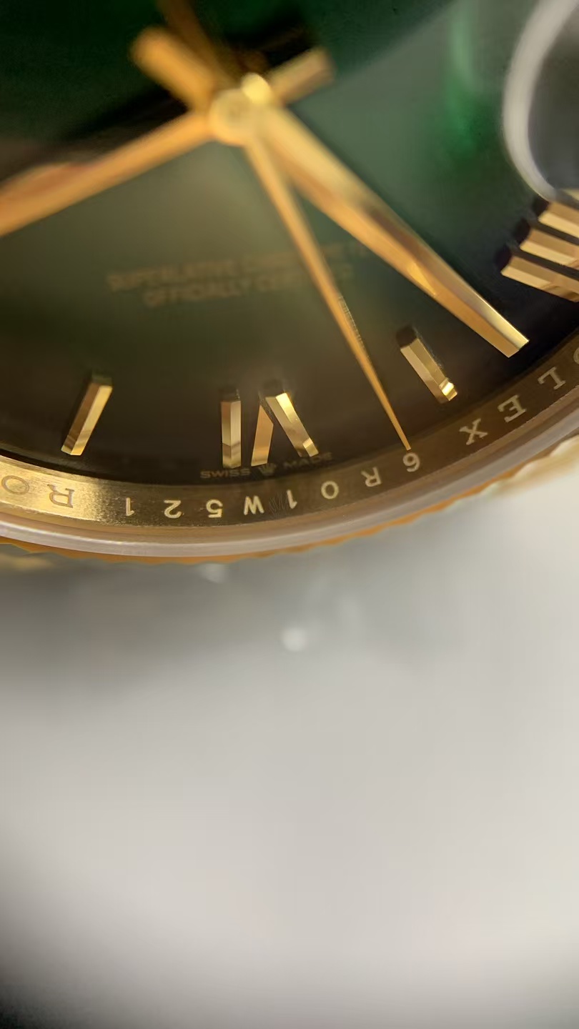 (image for) VSF Rolex Day-Date Gain Weight Yellow Gold Case Ombre Green Super Clone 3255 Movement