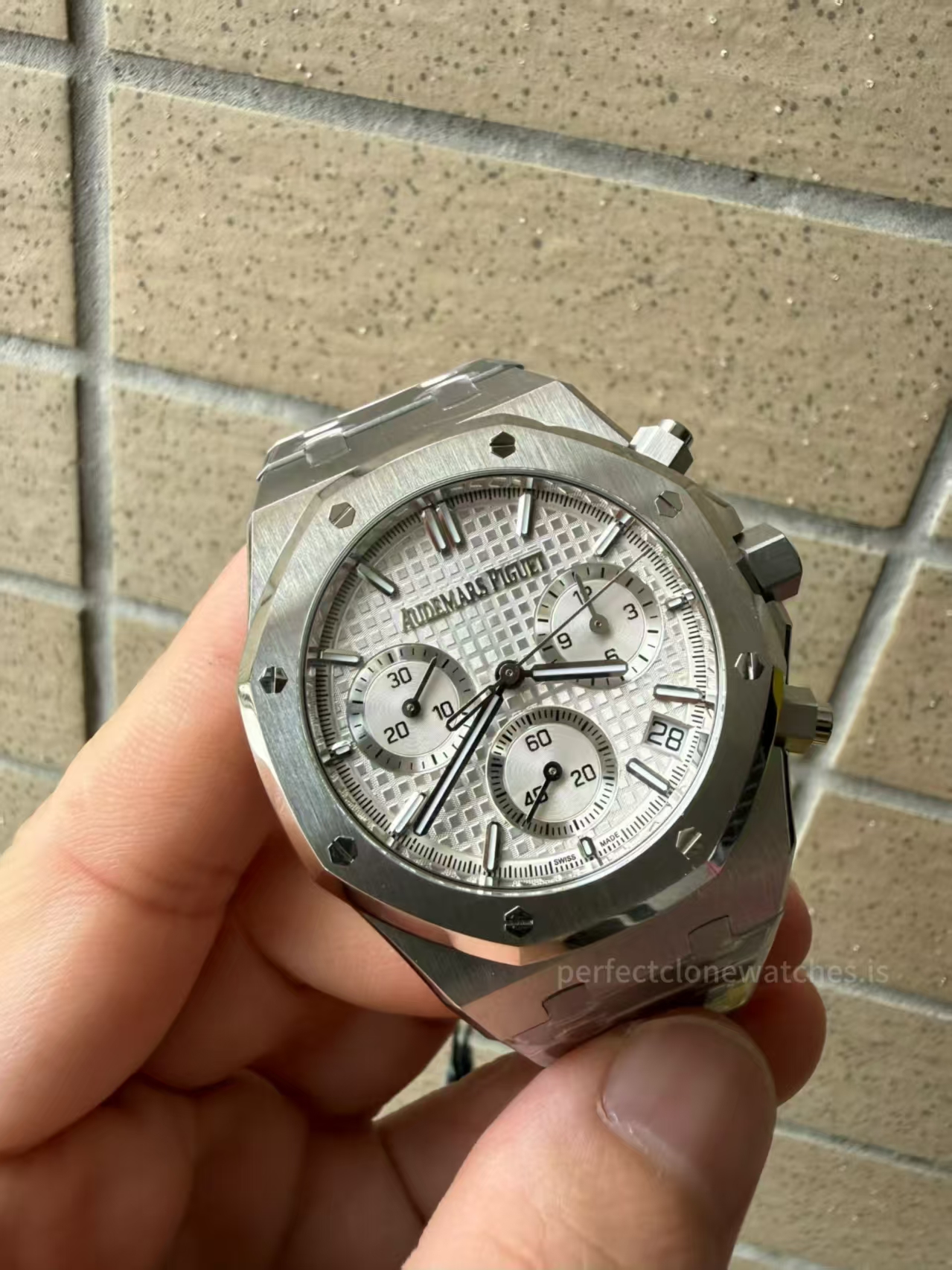 (image for) ZF Audemars Piguet Royal Oak Chrono 26240 White Dial Super Clone 4410 with Free-Sprung Balance