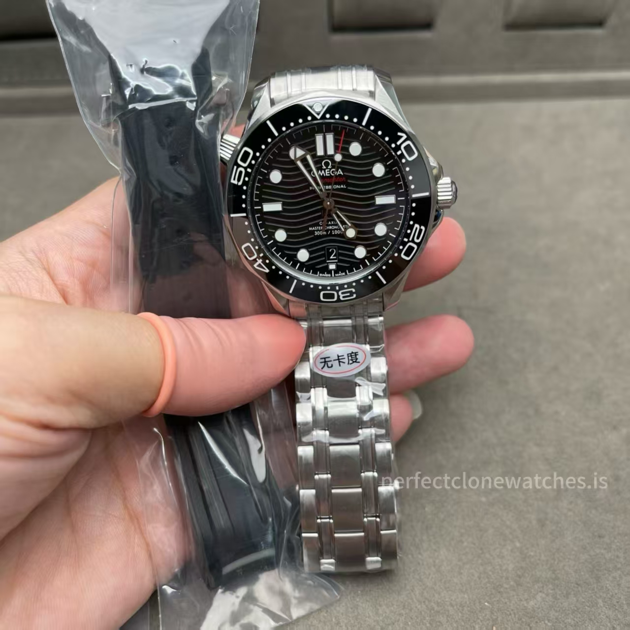 (image for) OR Factory Omega Seamaster 300m Black Wave Dial Super Clone 8800 Movement with Free-Sprung Balance